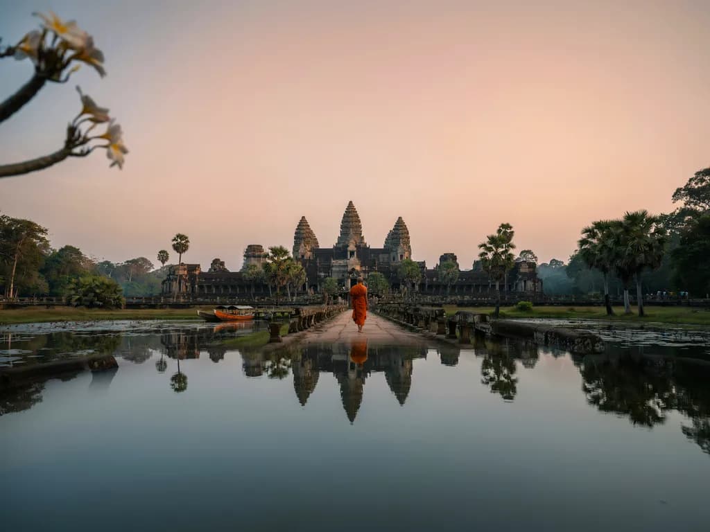 Kambodża - Angkor Wat o wschodzie słońca
